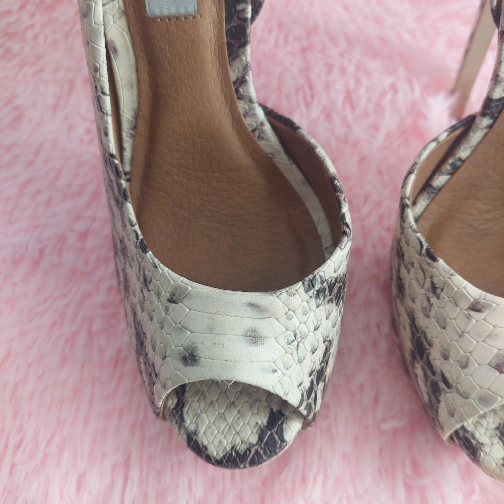 Steve Madden Stiletto platform heels snake python Pattern 7 faux leather HOT 🫦 - Picture 7 of 10